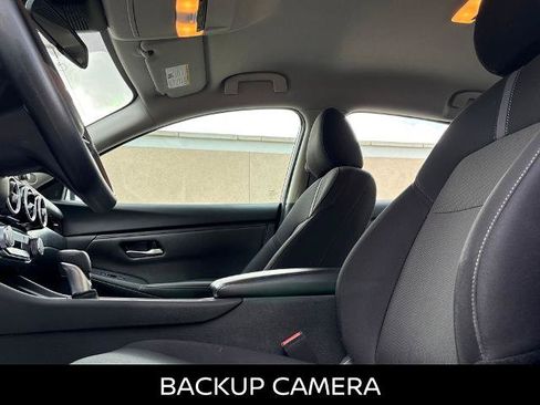 Certified 2024 Nissan Sentra SV FWD image 4
