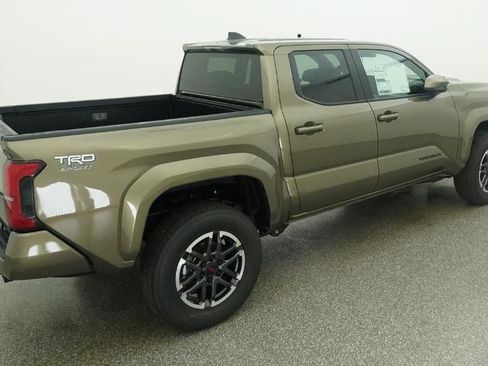 New 2026 Toyota Tacoma TRD Sport AWD/4WD image 9
