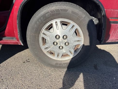 Used 1992 Chevrolet Lumina Euro image 14