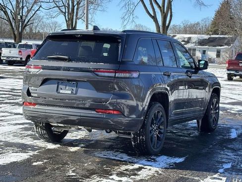 New 2026 Jeep Grand Cherokee Limited AWD/4WD image 35