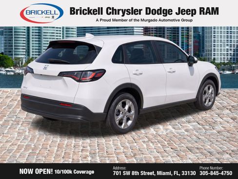 Used 2024 Honda HR-V LX image 4
