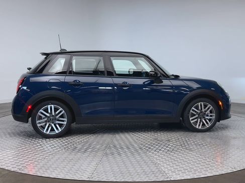 New 2026 MINI Cooper S image 9