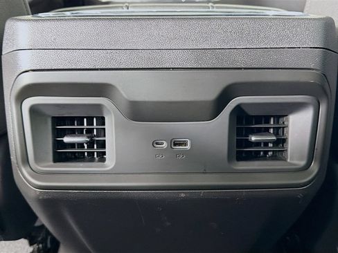 Used 2022 Chevrolet Silverado 1500 RST AWD/4WD image 22