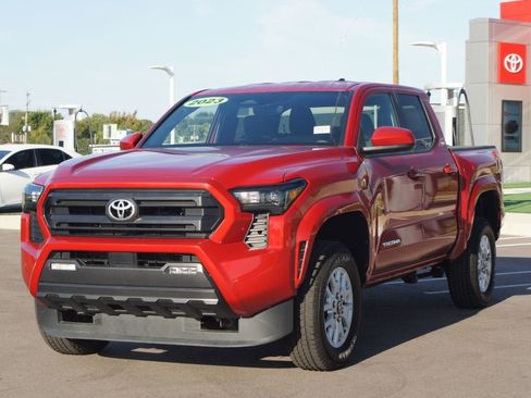 Used 2024 Toyota Tacoma SR5 image 22