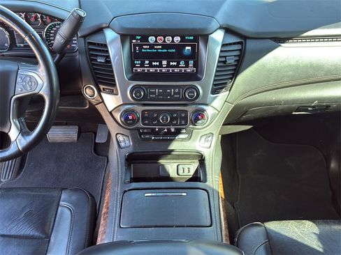 Used 2018 Chevrolet Tahoe Premier image 30