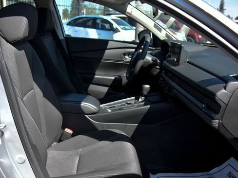 Used 2024 Honda Accord EX image 41
