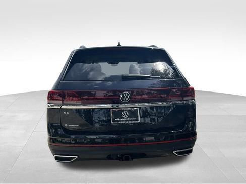 New 2026 Volkswagen Atlas SE FWD image 5
