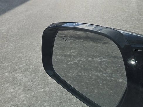 Certified 2025 Kia Sorento X-Line EX image 21