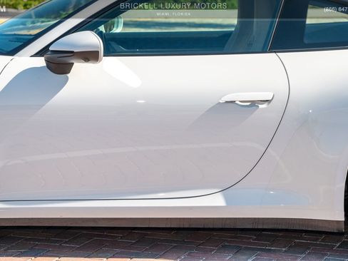 Used 2020 Porsche 911 Carrera image 40