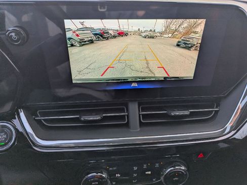 New 2026 Chevrolet Trax RS w/ Sunroof Package image 29