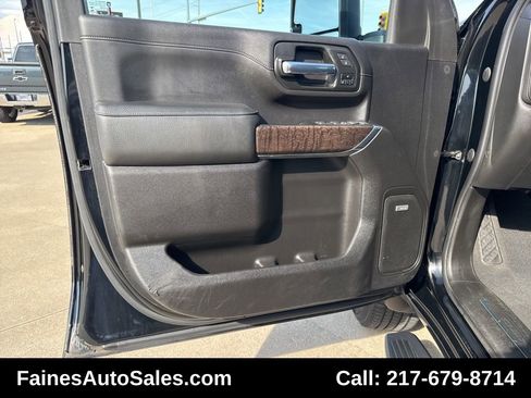 Used 2023 GMC Sierra 3500 Denali w/ Technology Package image 87