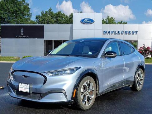 Certified 2022 Ford Mustang Mach-E Premium image 2