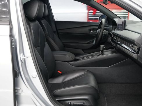 Used 2024 Honda Accord Sport image 25