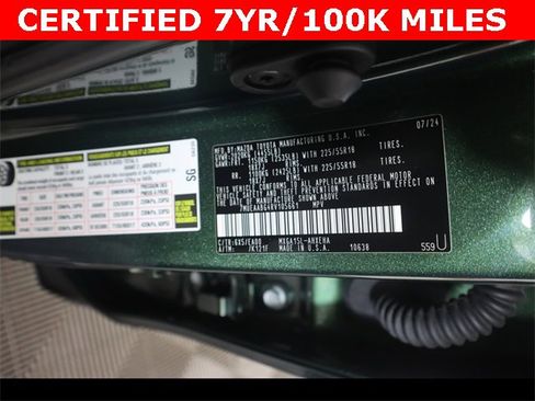 Used 2024 Toyota Corolla Cross XLE image 27