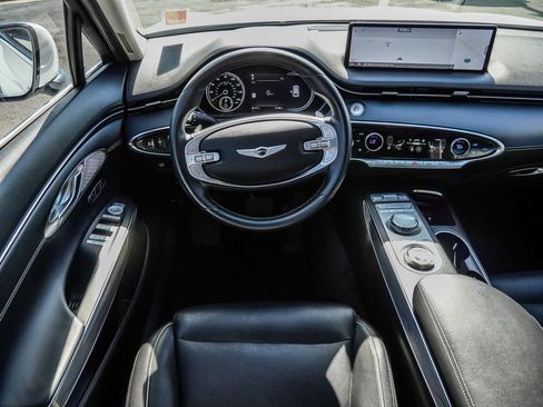 Used 2024 Genesis GV70 2.5T w/ Advanced Package image 29