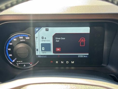 Used 2021 Ford Bronco Outer Banks w/ Sasquatch Package image 29