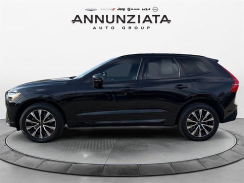 Used 2024 Volvo XC60 B5 Core w/ Protection Package Premier image 2