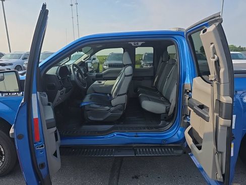 Used 2016 Ford F150 XL w/ Equipment Group 101A Mid RWD image 5
