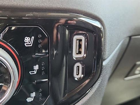 New 2026 Chevrolet Silverado 1500 LTZ w/ LTZ Premium Package AWD/4WD image 16