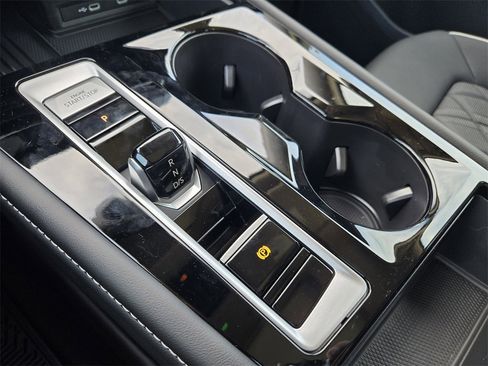 New 2026 Volkswagen Atlas SEL Premium R-Line image 17