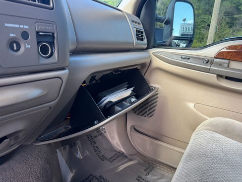 Used 2002 Ford F350 XLT AWD/4WD image 20