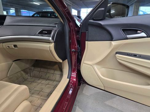 Used 2011 Honda Accord LX-P image 28