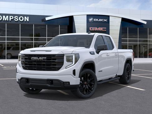 New 2026 GMC Sierra 1500 Elevation w/ LPO, Elevation Black Package AWD/4WD image 30
