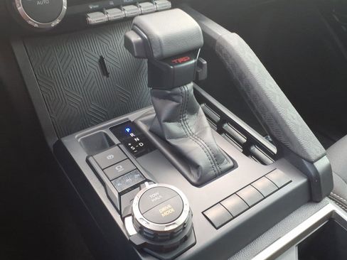 Certified 2024 Toyota Tacoma TRD Sport image 19