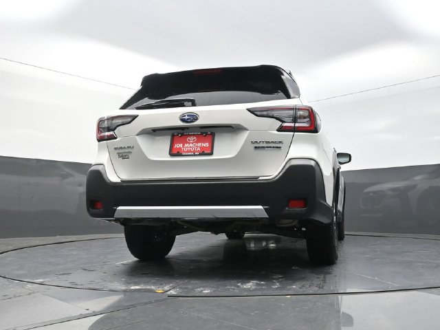 Used 2025 Subaru Outback Touring XT AWD/4WD image 36