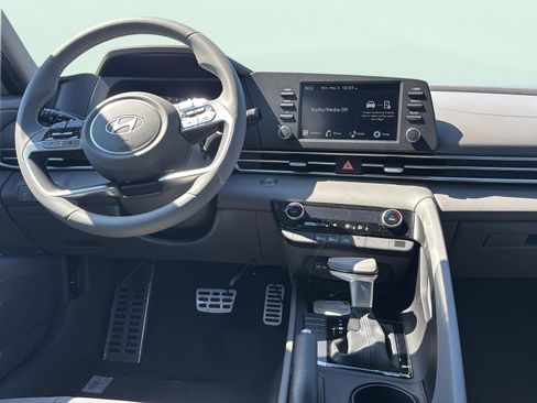 New 2026 Hyundai Elantra Sport FWD image 10