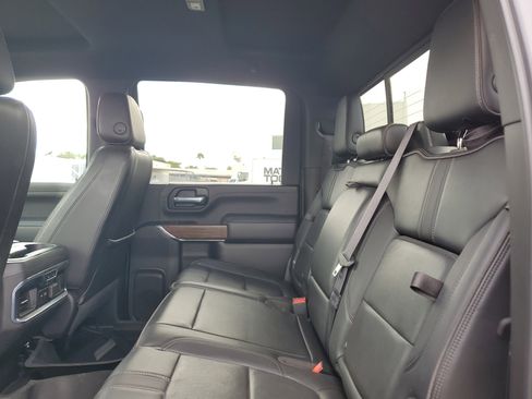 Used 2020 Chevrolet Silverado 2500 High Country w/ Z71 Off-Road Package image 15