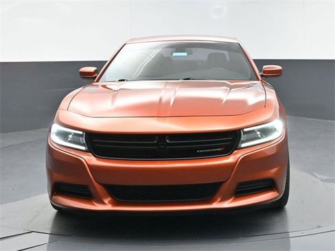Used 2020 Dodge Charger SXT image 3