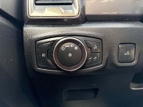 Used 2019 Ford Ranger Lariat w/ Equipment Group 501A Mid image 18