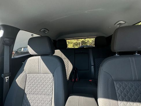 Used 2019 Chevrolet Blazer LT image 21