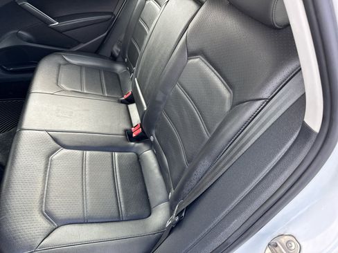 Used 2018 Volkswagen Passat 2.0T S image 11