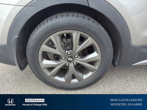 Used 2017 Hyundai Santa Fe Sport FWD image 5