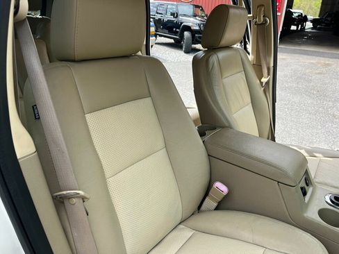 Used 2007 Mercury Mountaineer Premier AWD/4WD image 40