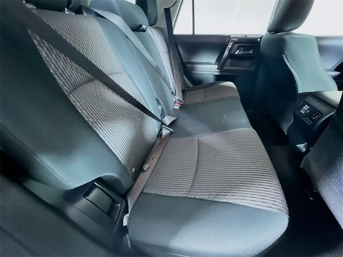 Certified 2024 Toyota 4Runner TRD Off-Road image 24