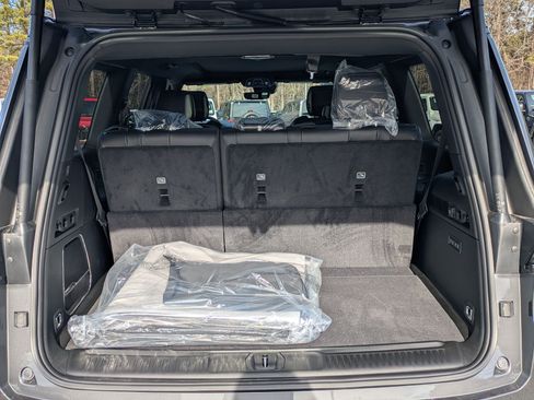 New 2026 Jeep Grand Wagoneer Limited image 27