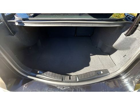 Used 2020 Ford Fusion SE image 26