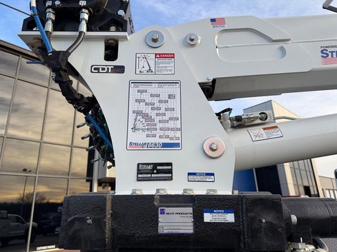 New 2026 Ford F550 4x4 Supercab Super Duty image 4