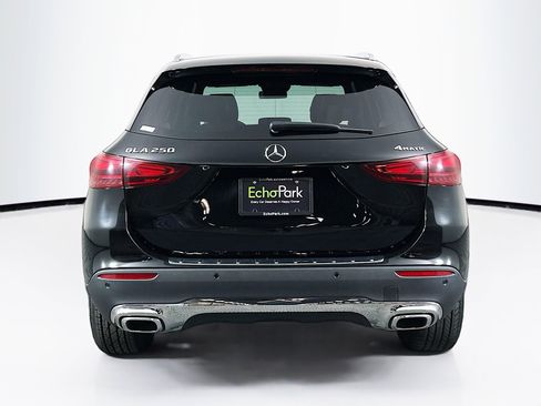Used 2025 Mercedes-Benz GLA 250 4MATIC image 7