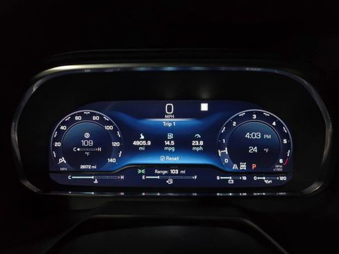 Used 2022 Chevrolet Suburban Z71 w/ Max Trailering Package image 24