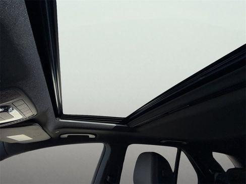 Used 2023 Mercedes-Benz GLE 350 4MATIC image 18