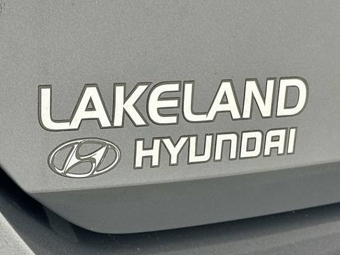 Used 2025 Hyundai Elantra Sport FWD image 28