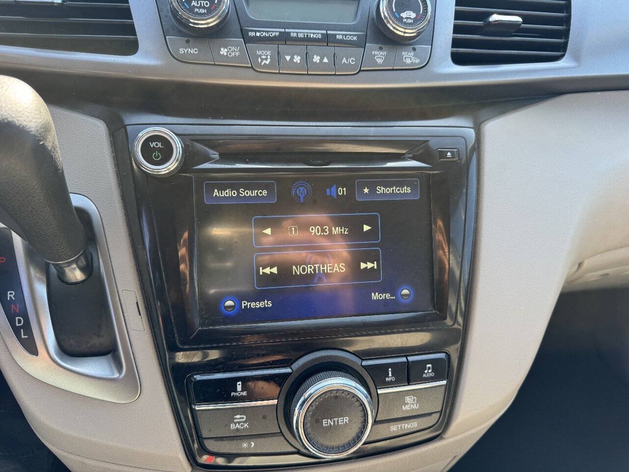 Used 2014 Honda Odyssey EX image 10