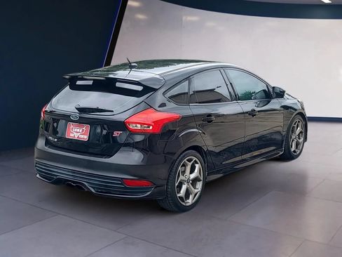 Used 2016 Ford Focus ST FWD image 5