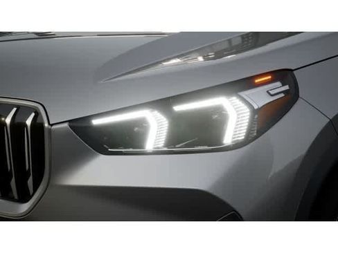 New 2026 BMW X1 xDrive28i w/ Technology Package AWD/4WD image 6