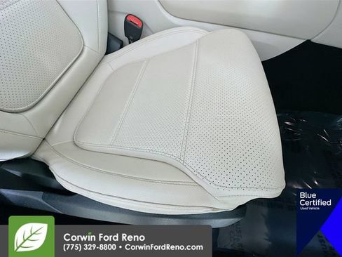 Used 2023 Mercedes-Benz GLC 300 4MATIC image 33