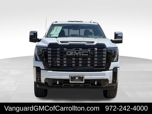 New 2026 GMC Sierra 2500 Denali Ultimate AWD/4WD image 7